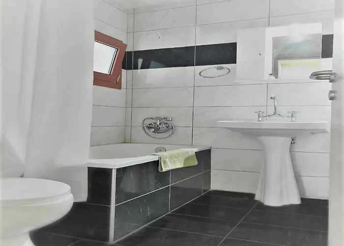 Charming In Heraklion Prefecture With Private Entrance And Scenic Views * Herszonisszosz