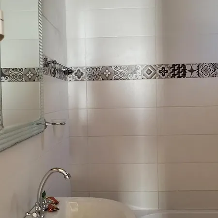 Charming In Heraklion Prefecture With Private Entrance And Scenic Views 公寓 *