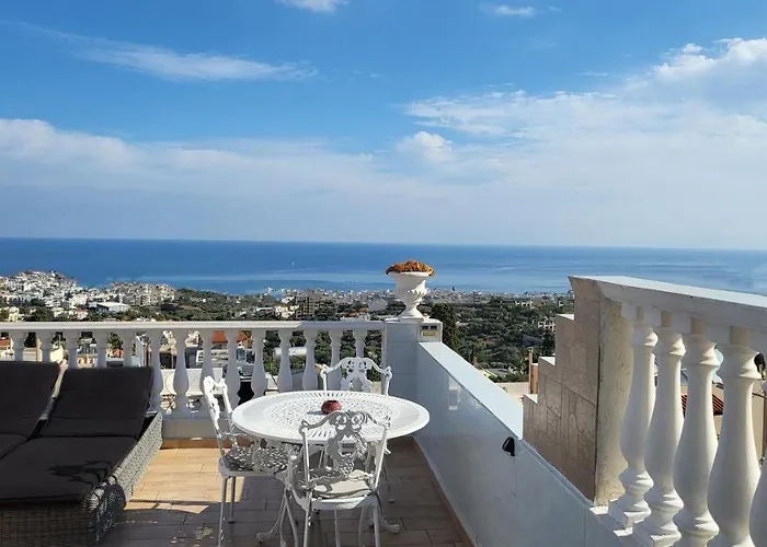 Charming In Heraklion Prefecture With Private Entrance And Scenic Views Appartement *